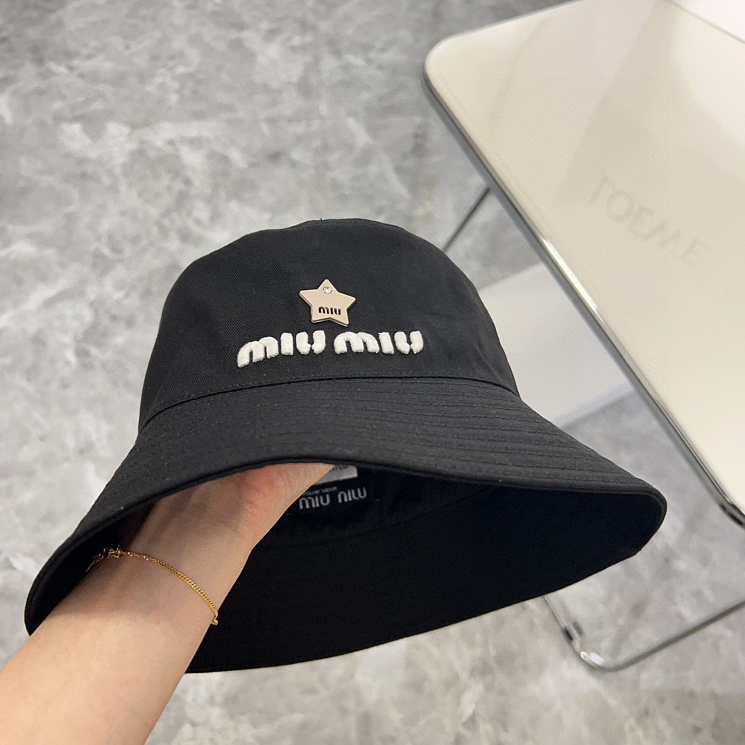 M1v M1v bucket hat