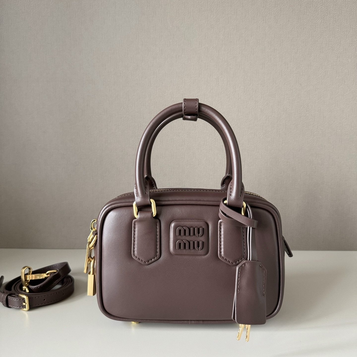 M1v M1v arcadie leather bag 13x19x6cm
