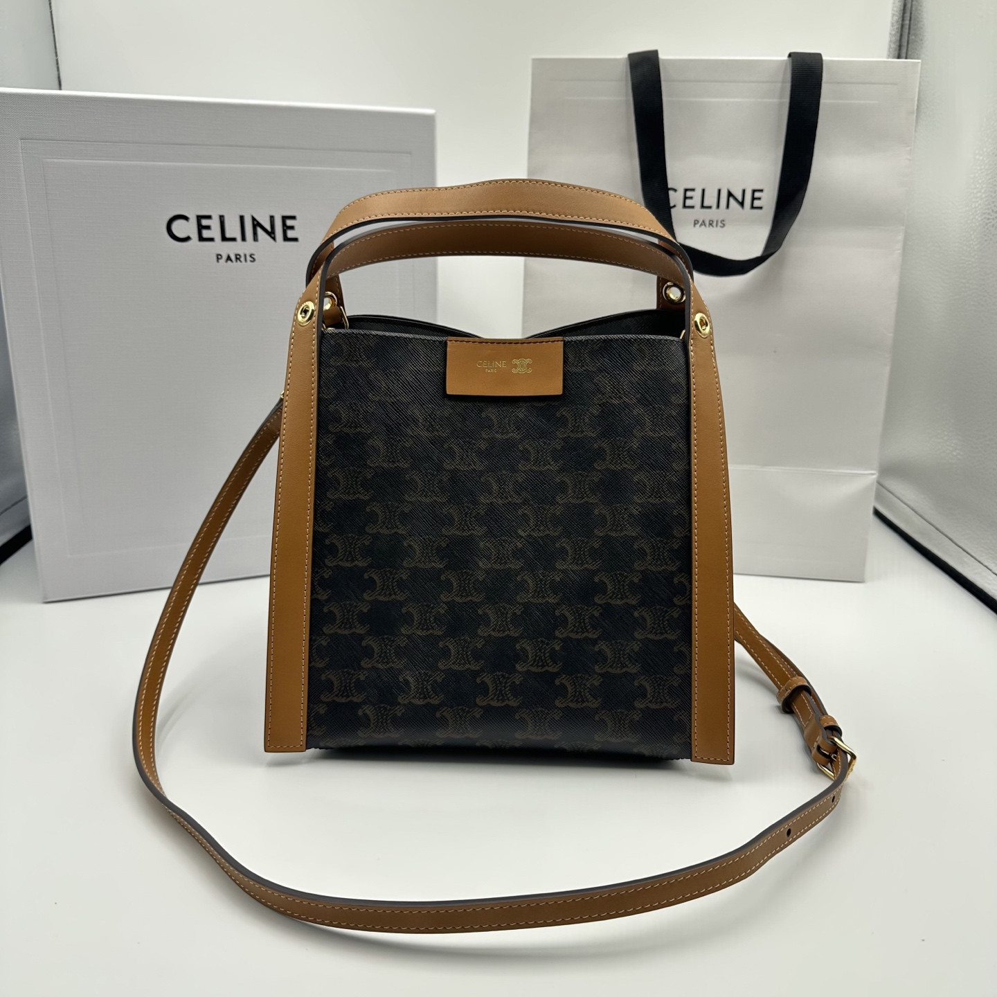 Ce**e small cube bag 18.5x21x17cm