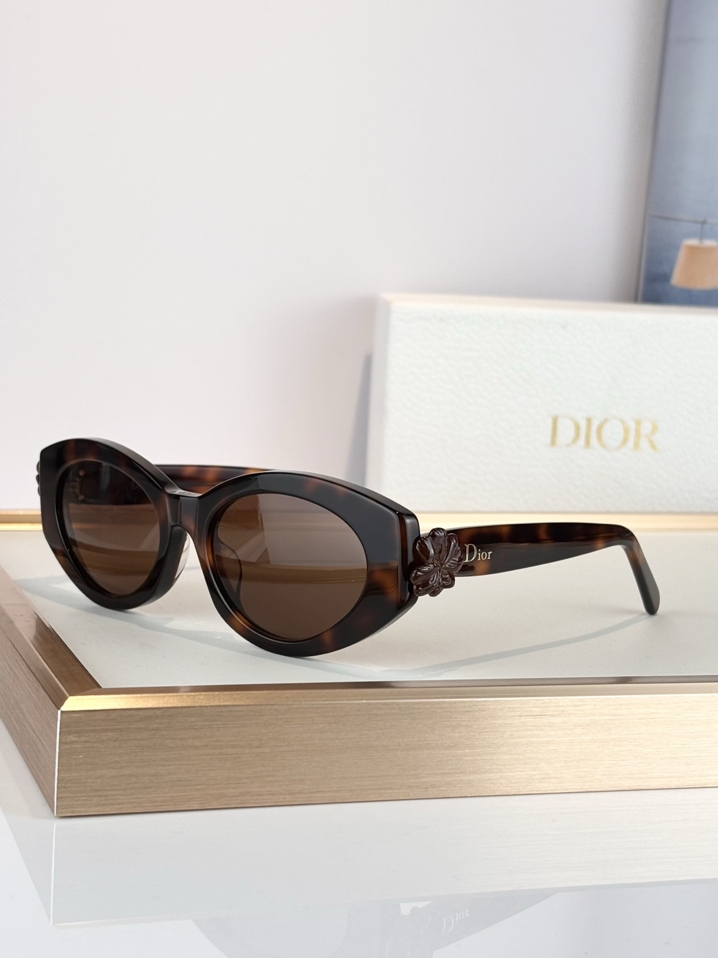 D*or glasses D*orclover b1f 54-19-140