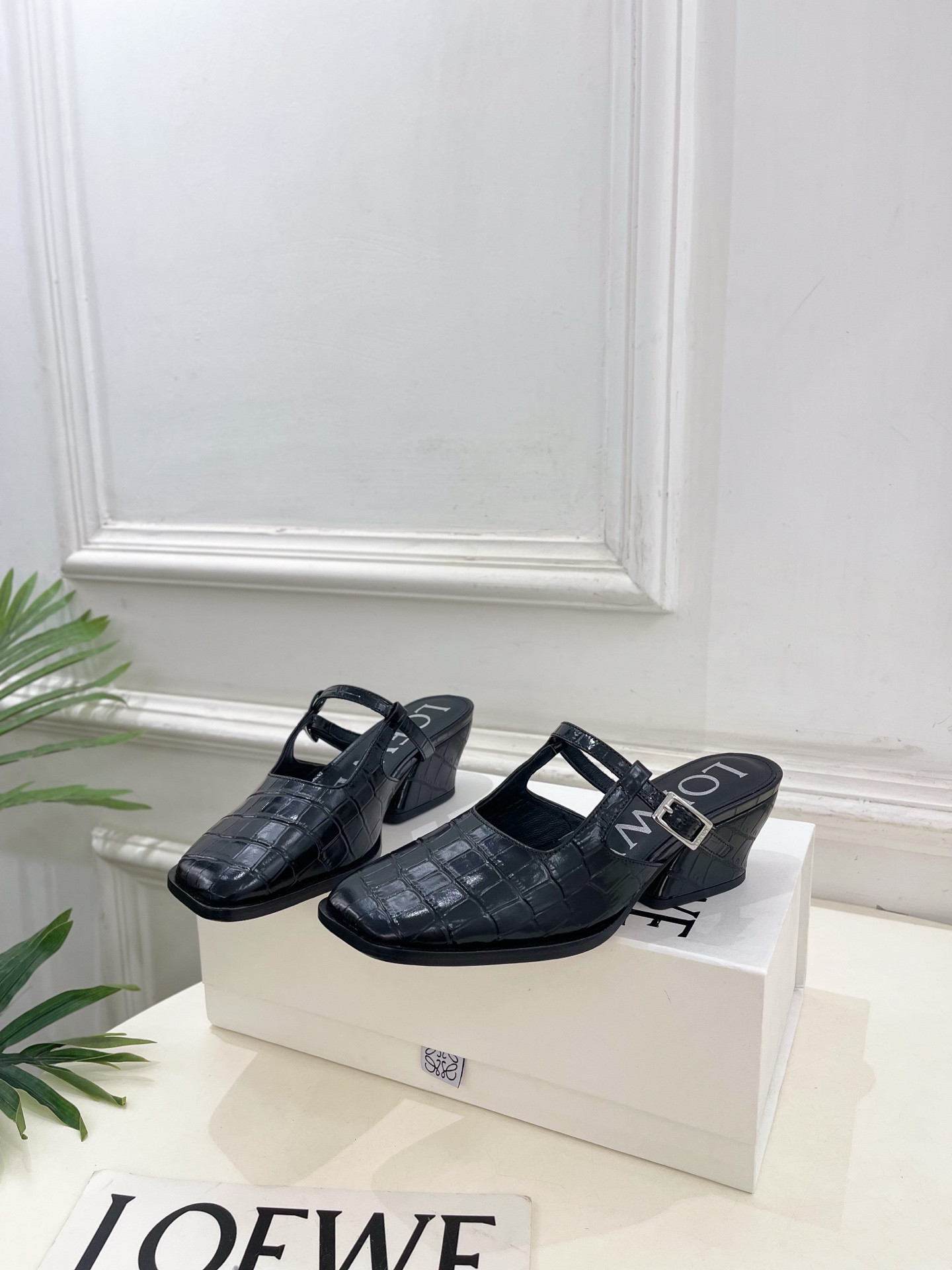ua L0ew* onda mule 5cm heel