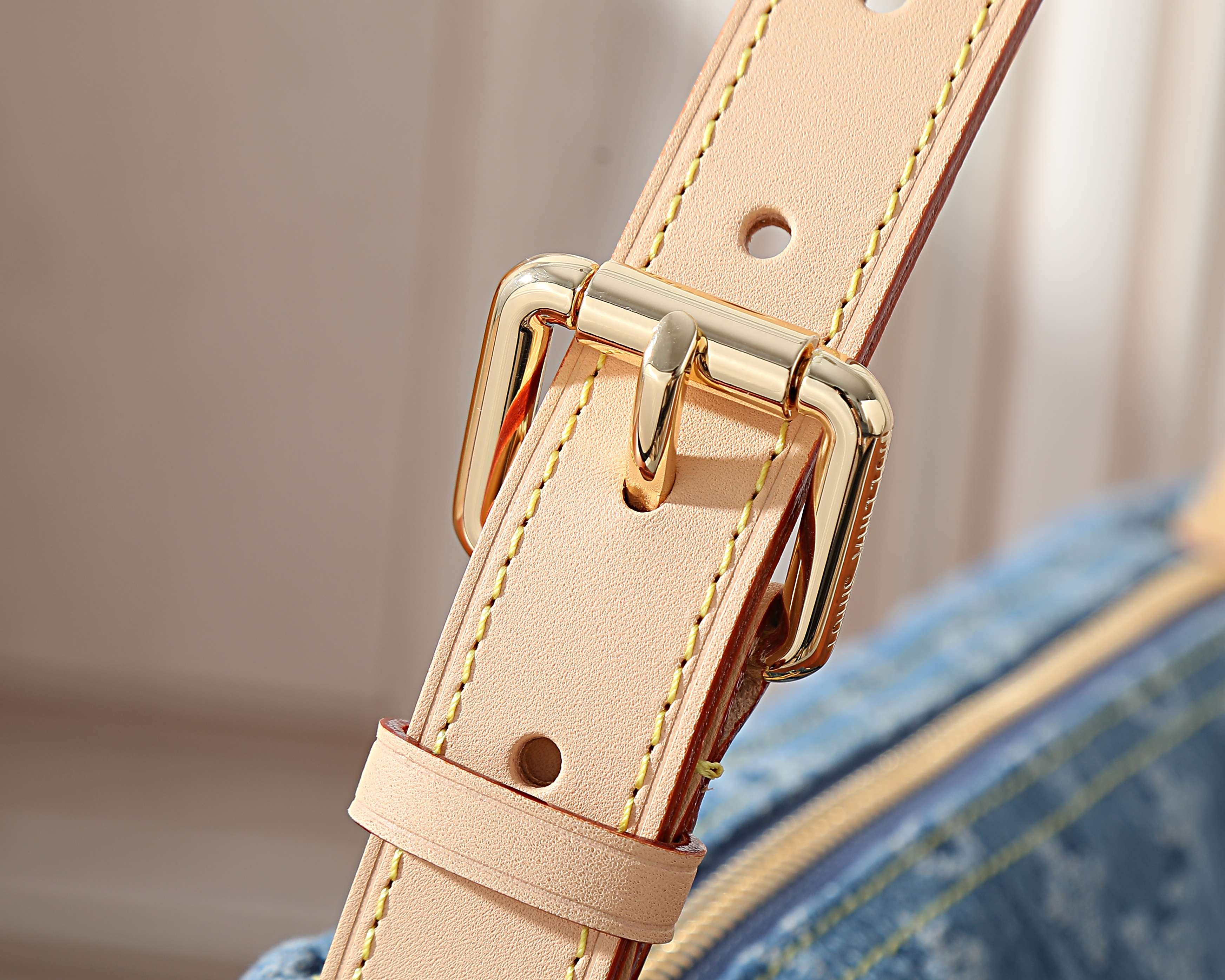 LV Baggy M27329 30x22x13cm
