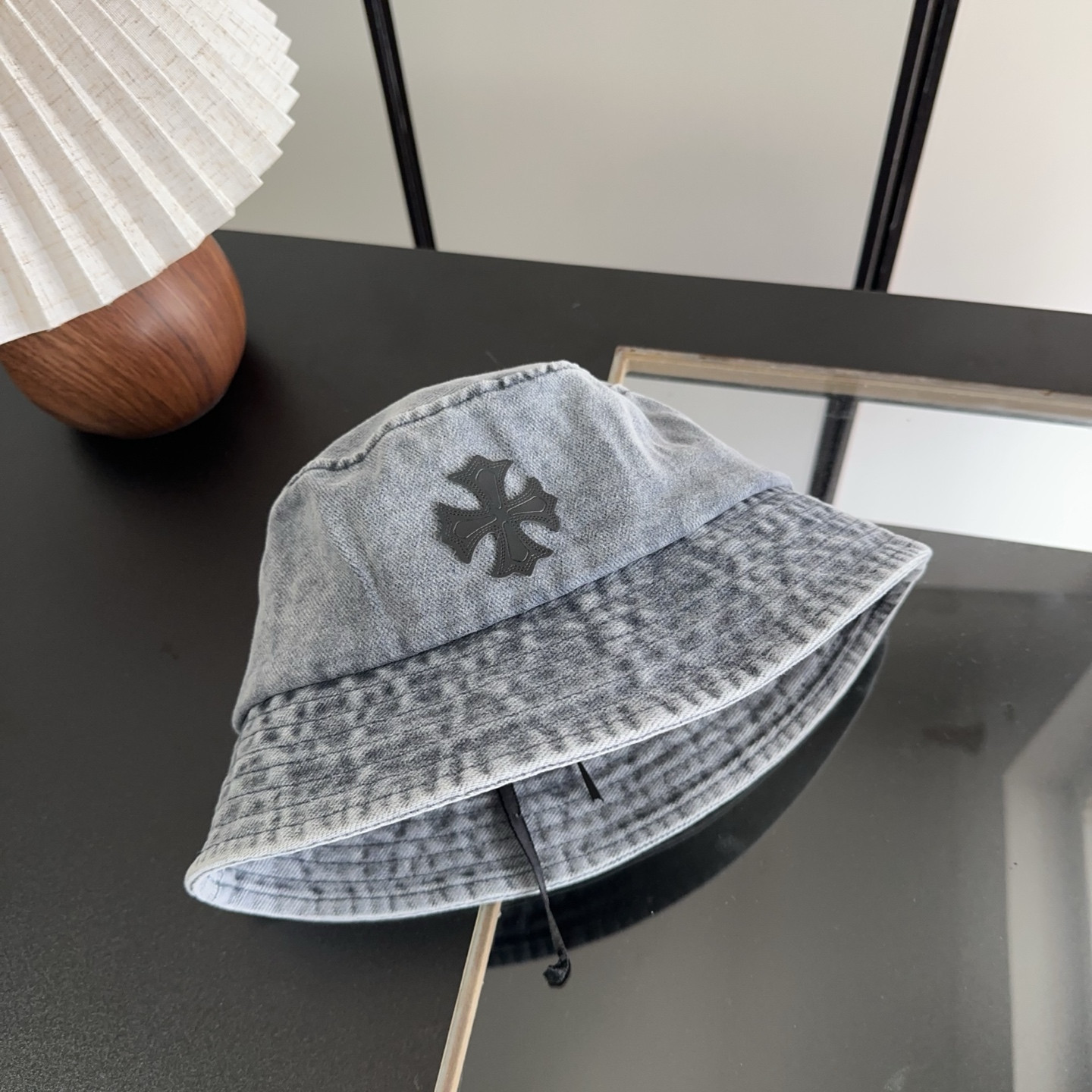 Ch**me He**ts bucket hat