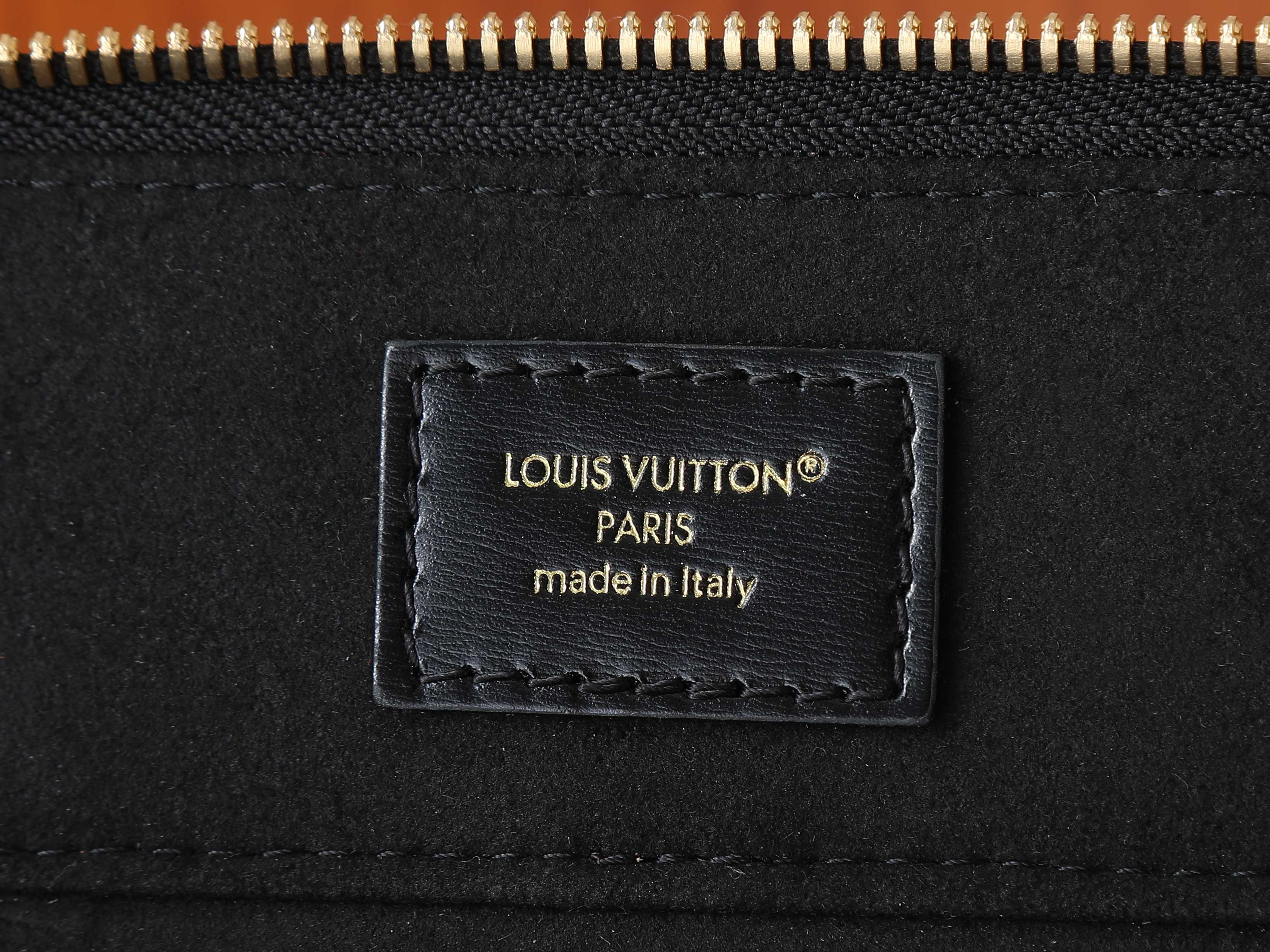 LV Vanity Pouch Trunk M29548 20x10x5.5cm