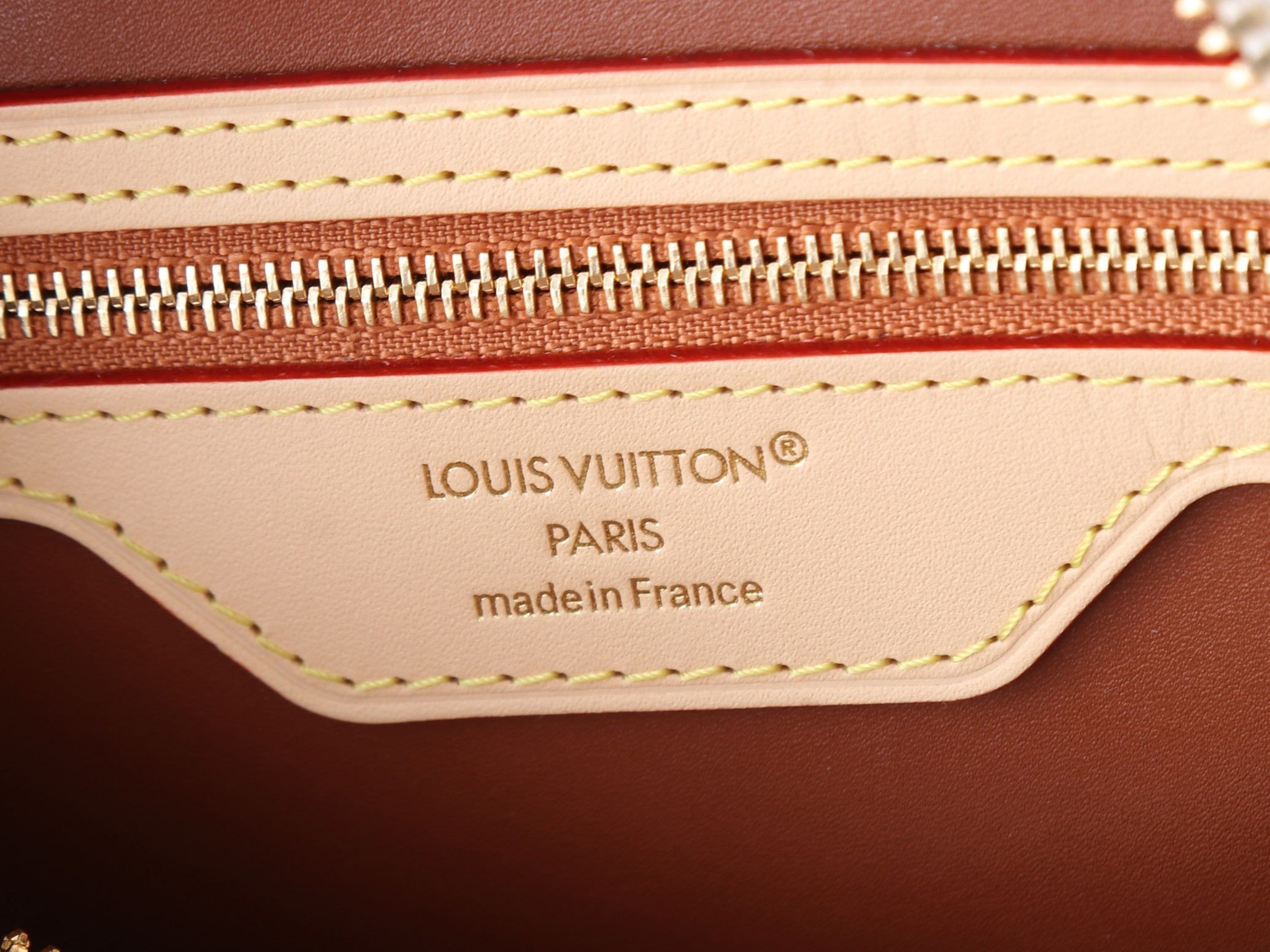 LV Speedy Bandouliere 25 M2A038 26x19x15cm