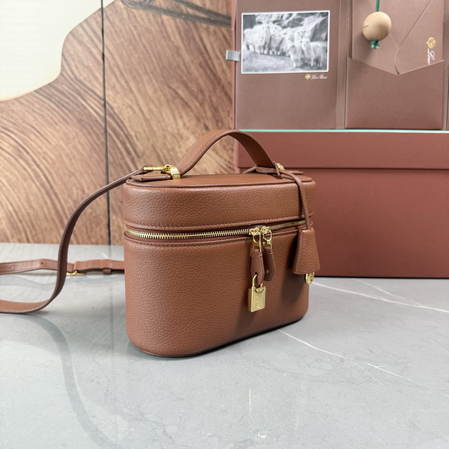 L**o p*ana extra softy case l21 21x14x14cm