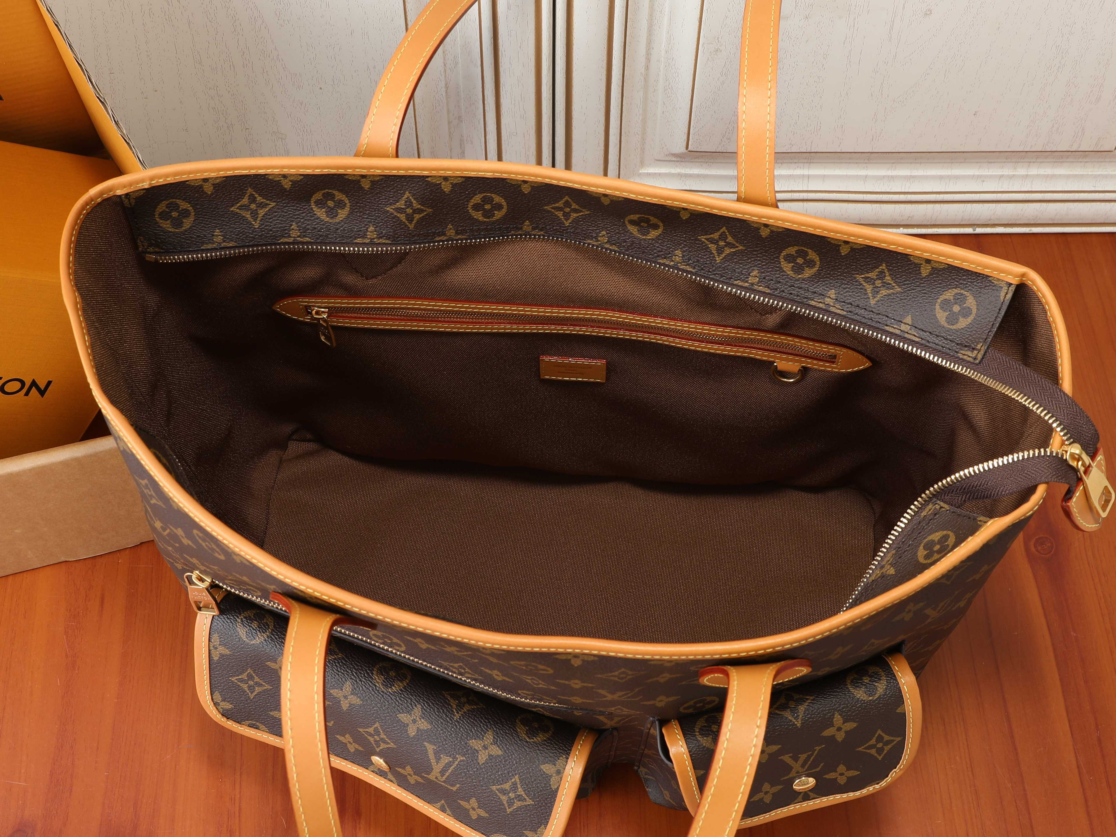 LV Nevereverfull Cargo M2A617 38x60x28cm