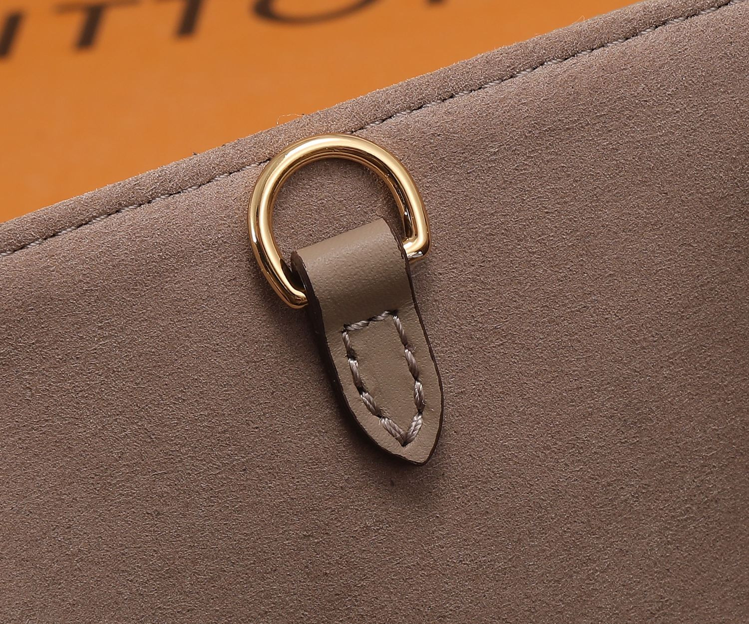 LV OnTheGo MM M45494 35 x 27 x 14 cm