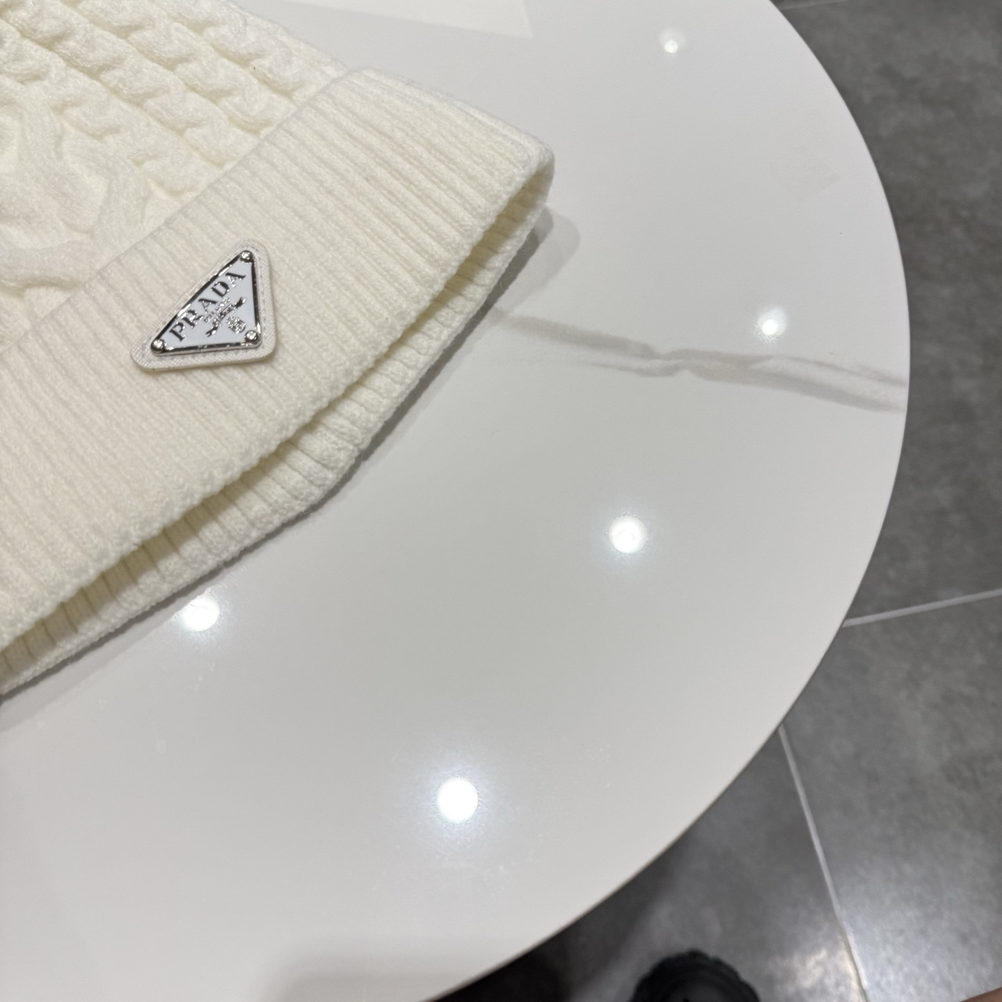 Pra*a beanie