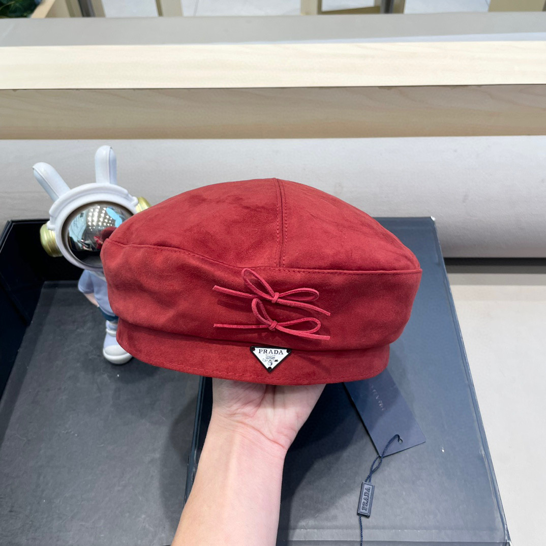 Pra*a beret